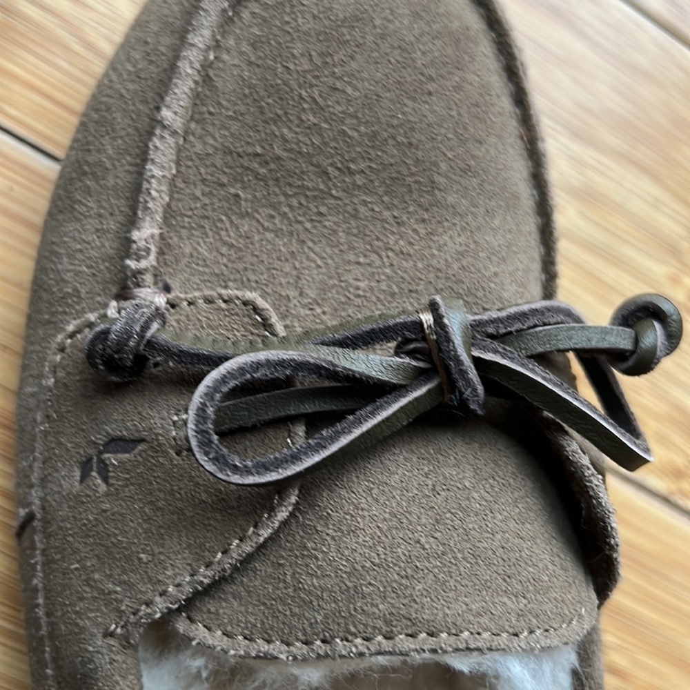 Kookaburra by UGG Size 6 - Picture 6 of 7